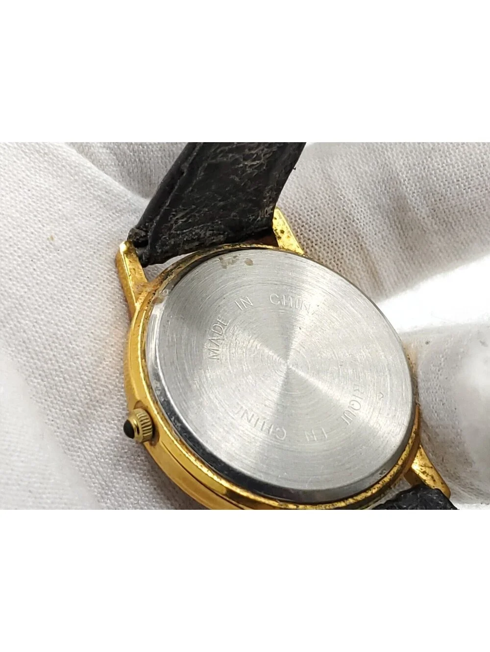 Winston Quartz Watch New Battery Gold Tone Black Band Round 32mm